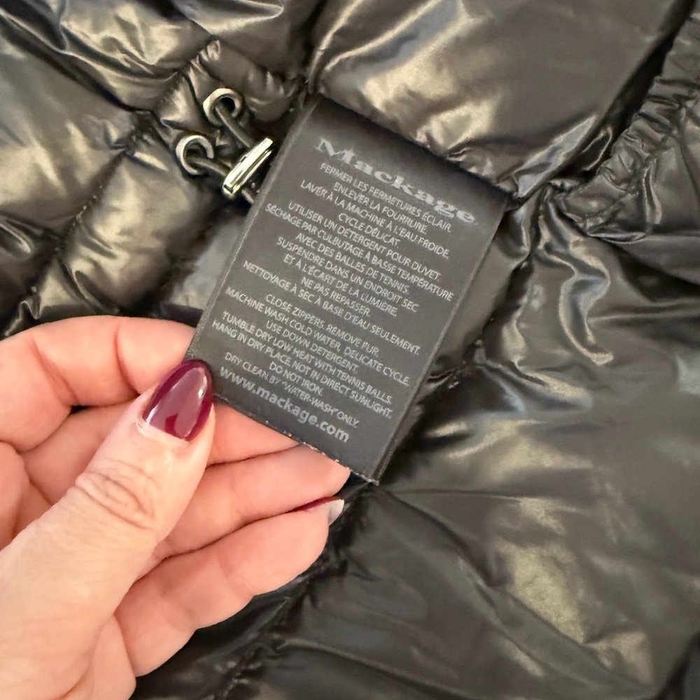 Mackage Girl down jacket. Size 8 - Picture 10 of 14